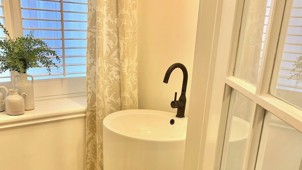 Photo of Bathroom in Port Hope