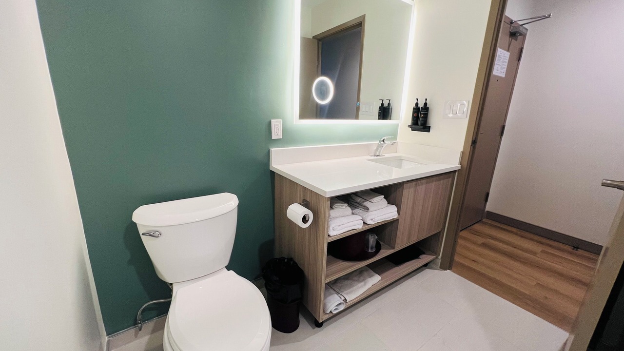 Photo of Bathroom in Espanola