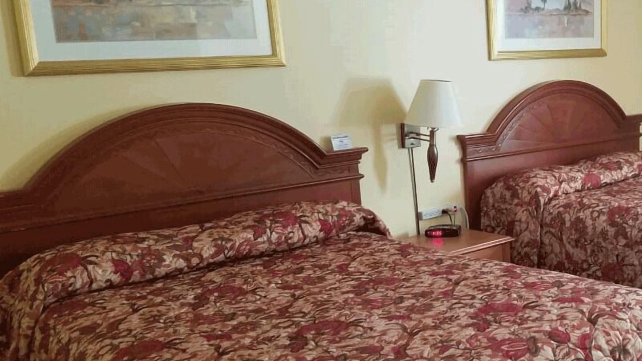 Photo of Bedroom in Manitouwadge