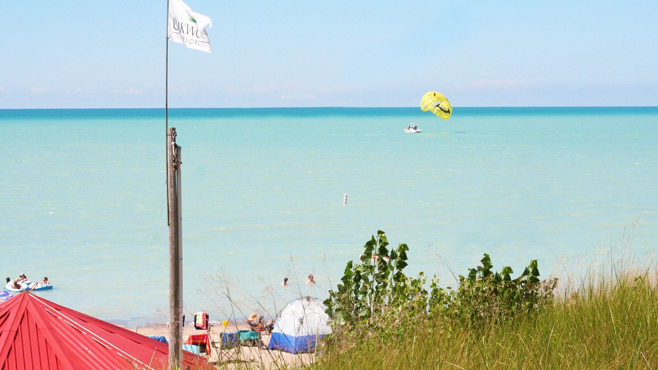 Photo of Others in Grand Bend