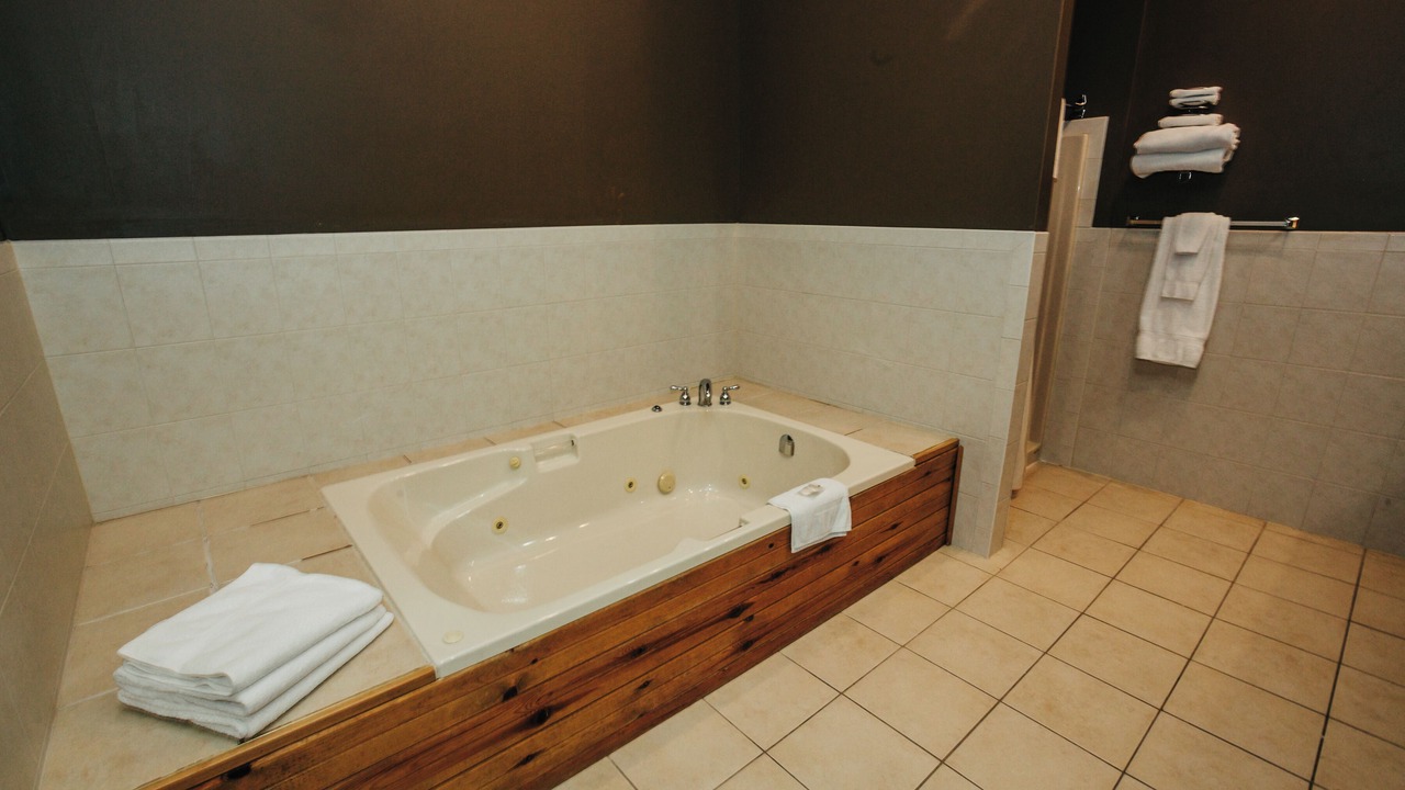 Photo of Bathroom in Grand Bend