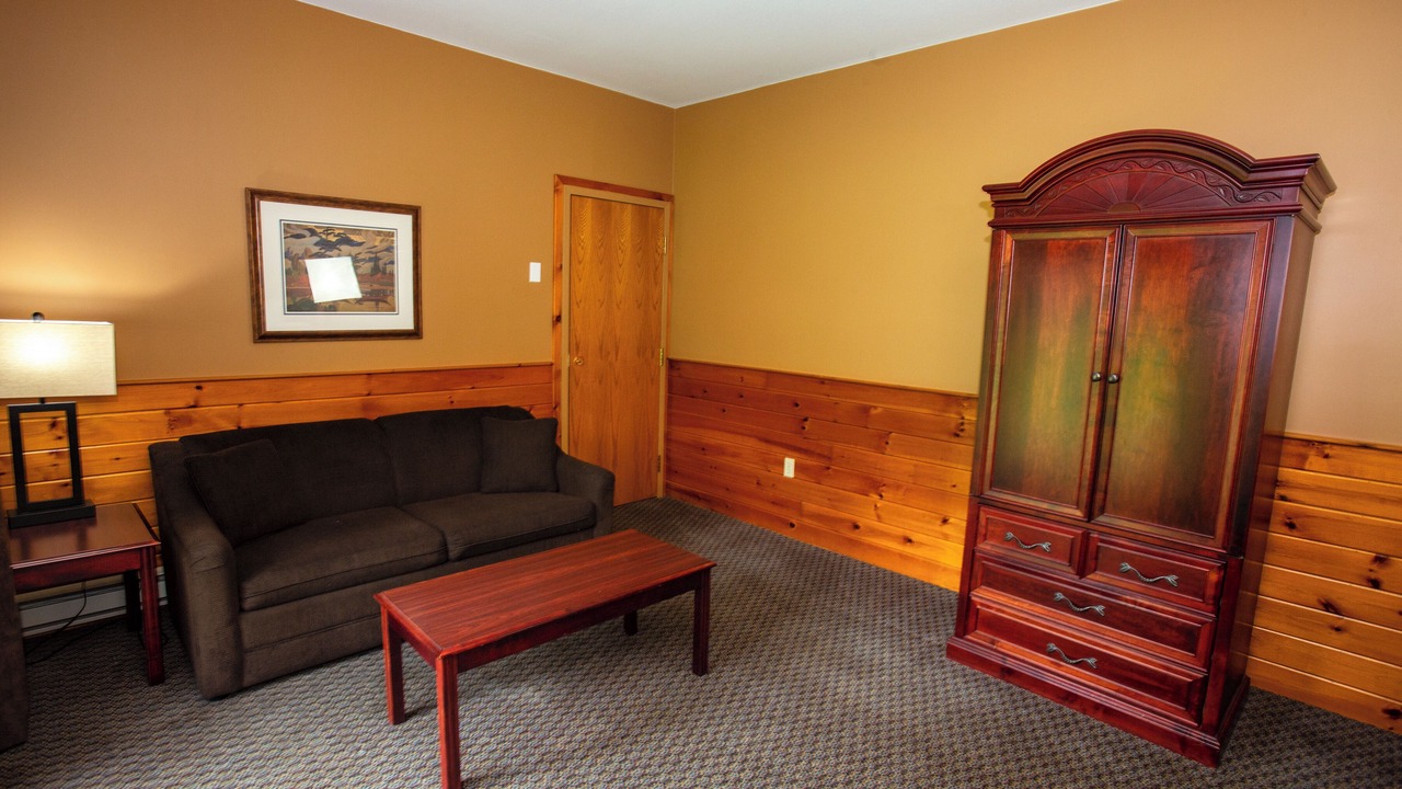 Photo of Livingroom in Grand Bend