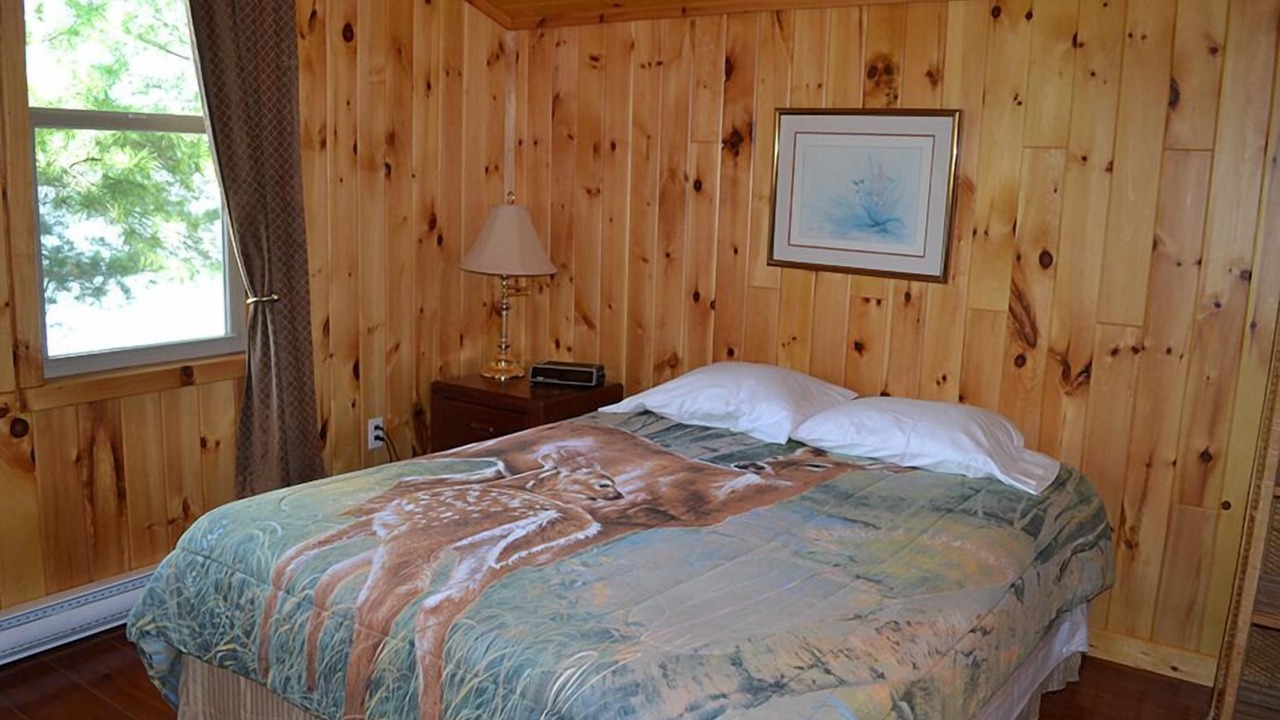 Photo of Bedroom in Algoma District