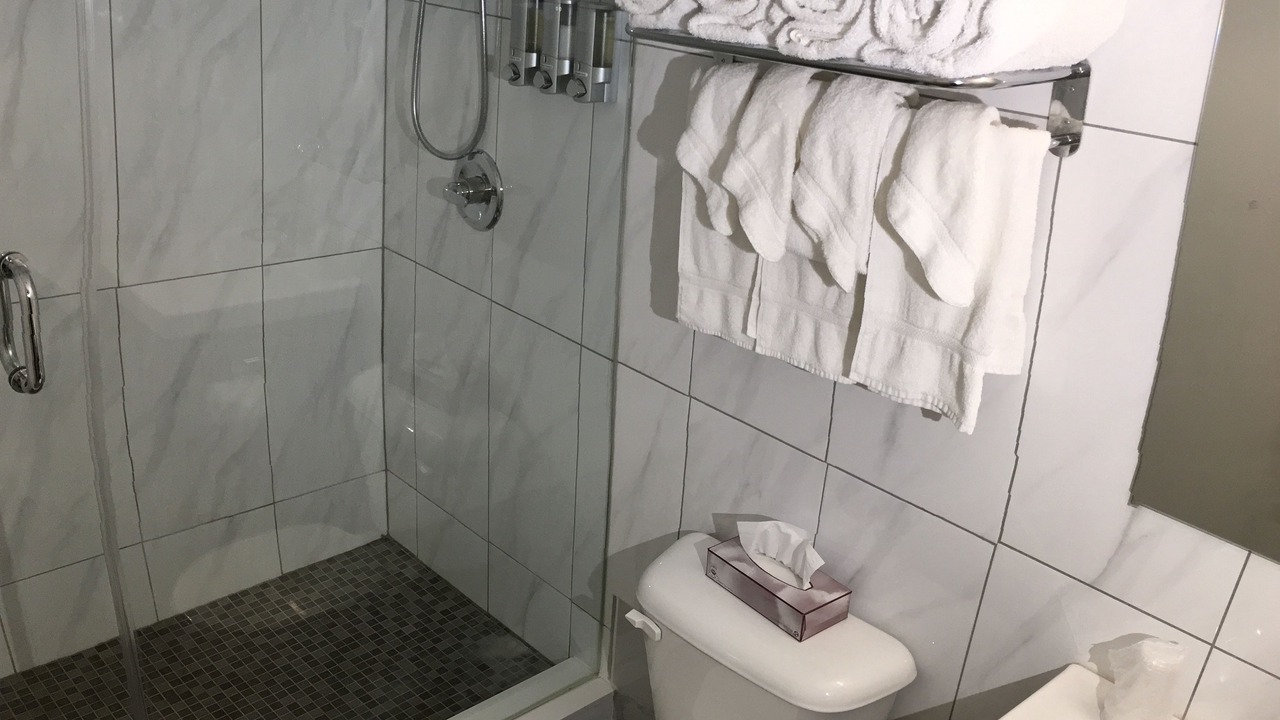 Photo of Bathroom in Grand Bend