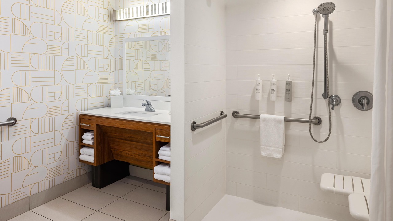 Photo of Bathroom in Roseville
