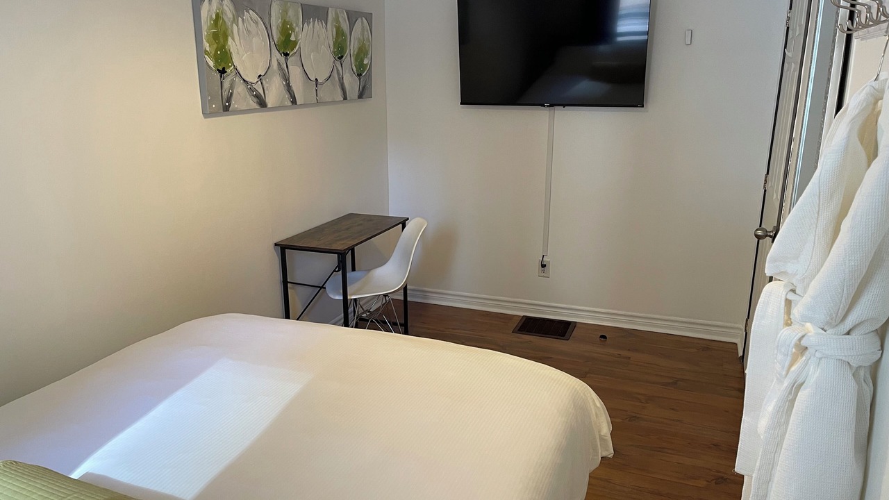 Photo of Bedroom in Downtown Ottawa