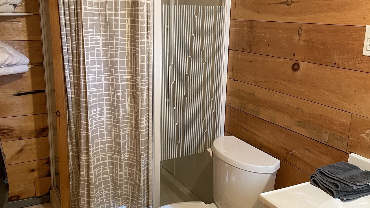 Photo of Bathroom in Algoma District