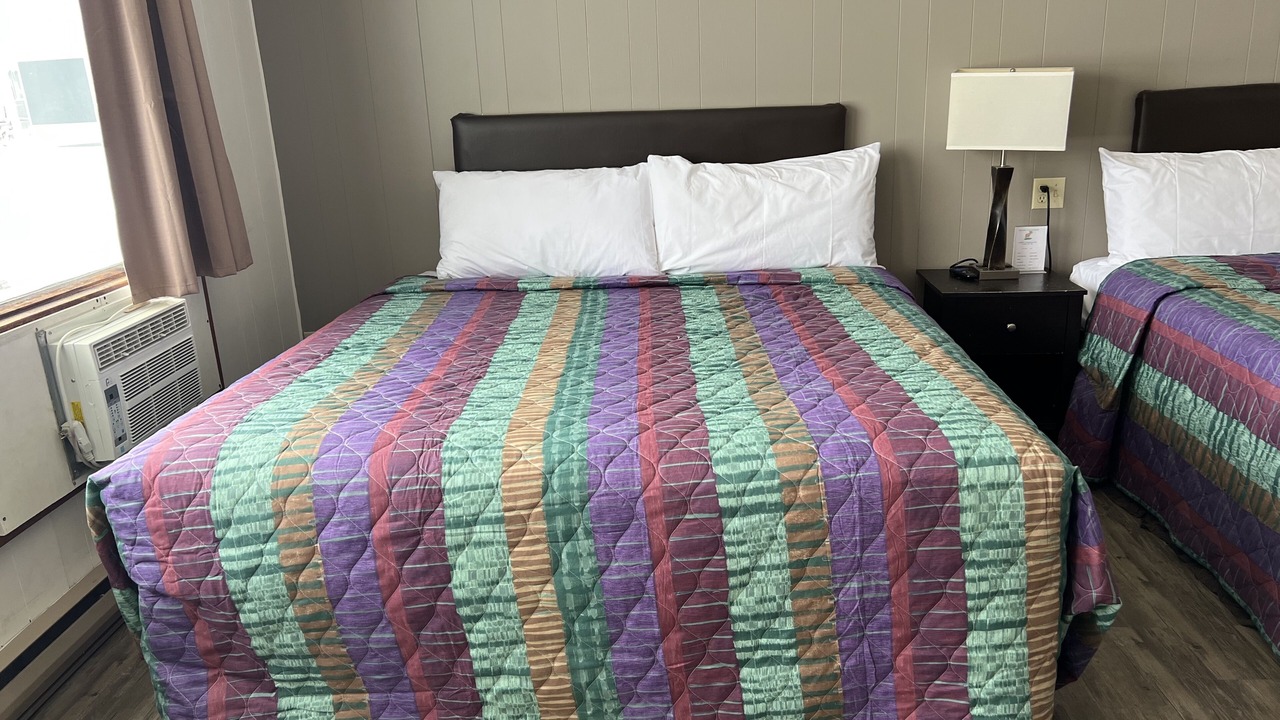 Photo of Bedroom in Smooth Rock Falls