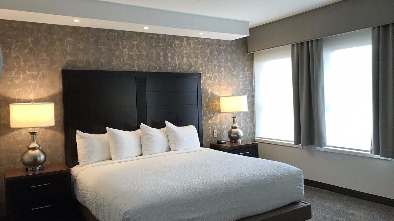 Photo of Bedroom in Downtown