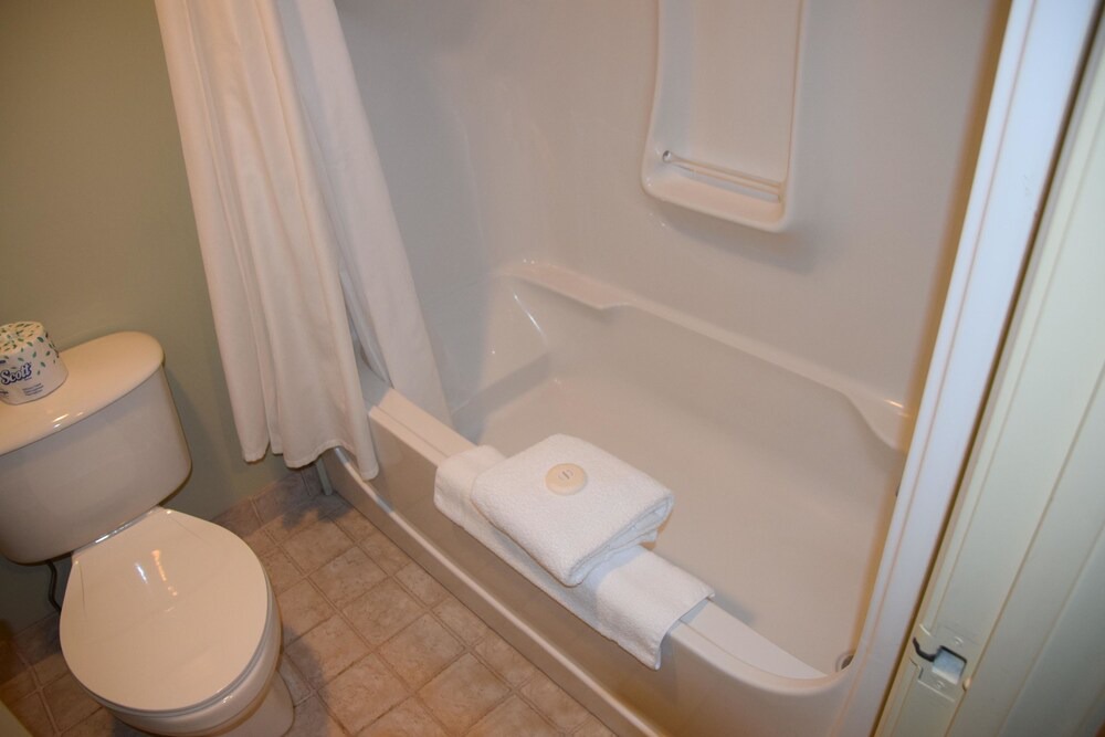 Photo of Bathroom in Orillia