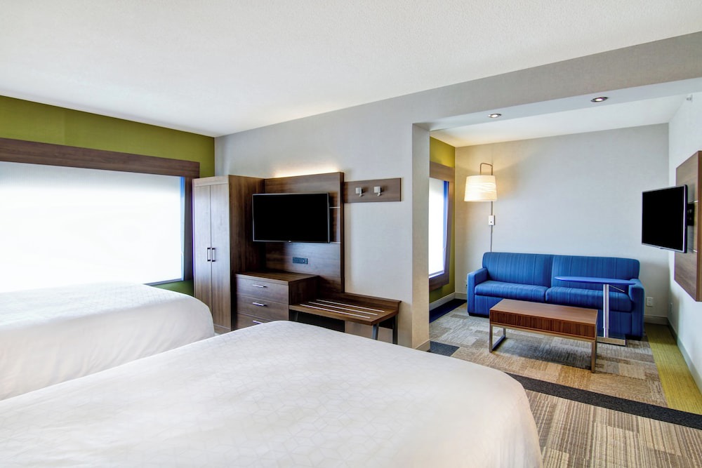 Photo of Bedroom in Richmond Hill