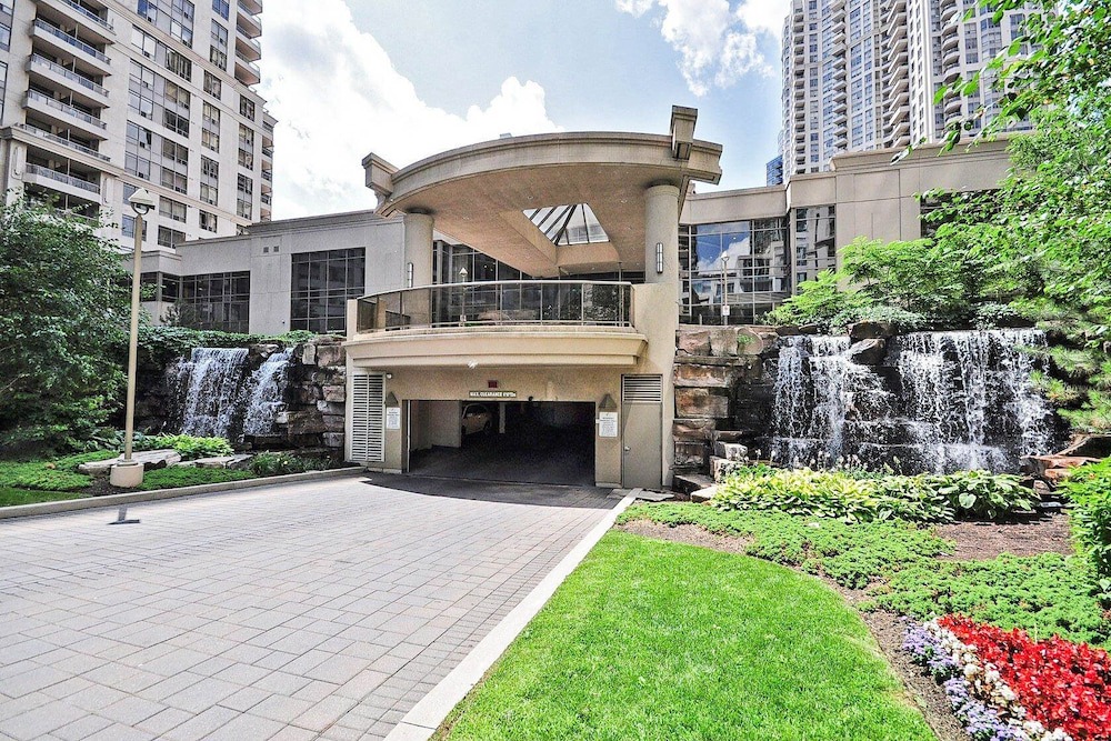 Photo of Outdoor in Downtown Mississauga