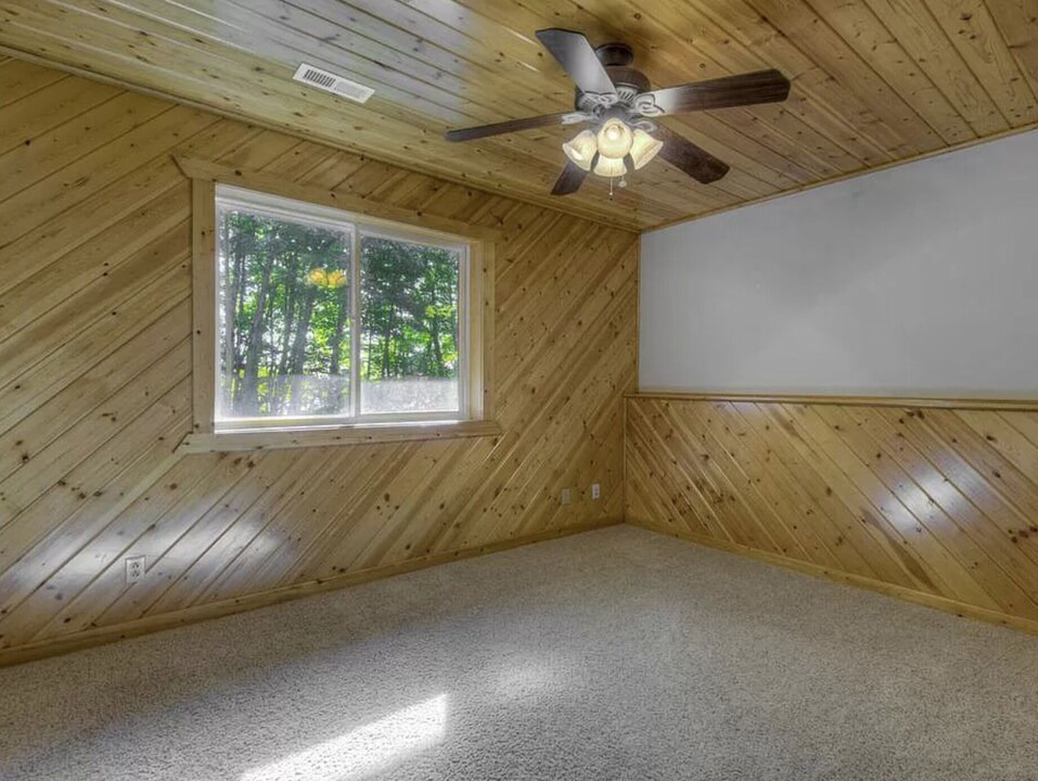 Photo of Bedroom in Chisago City