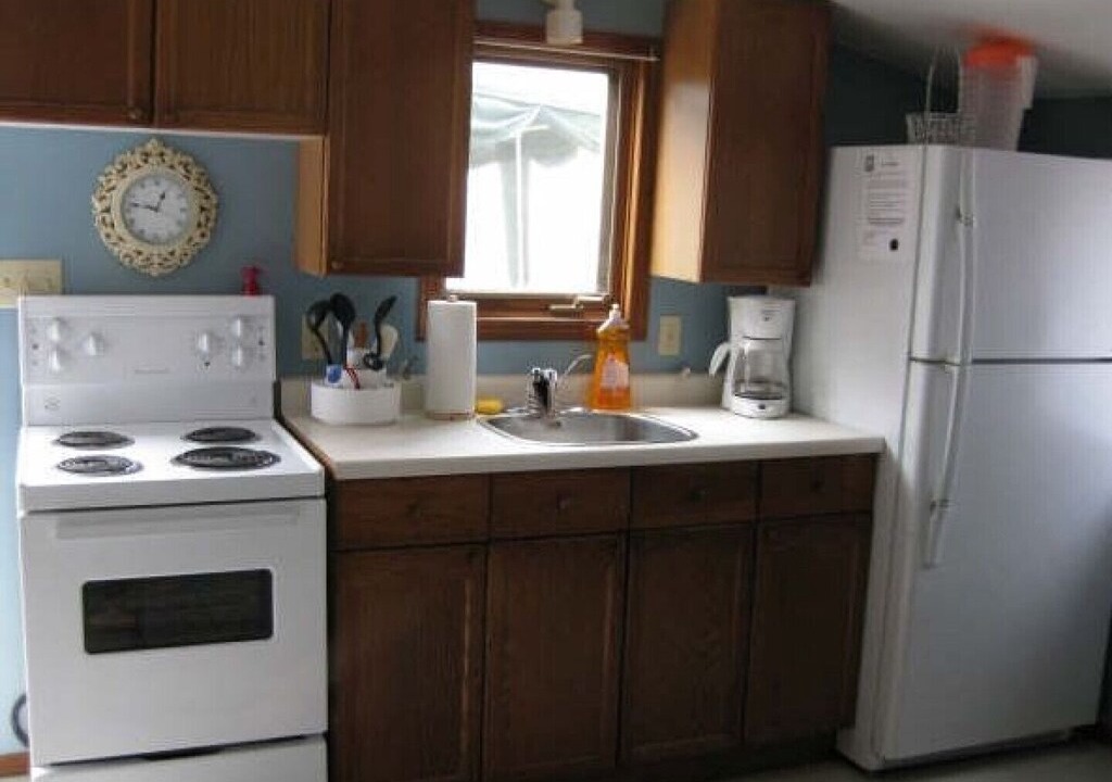 Photo of Kitchen in Grand Bend