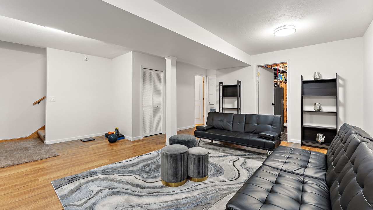 Photo of Livingroom in Thomas - Dale