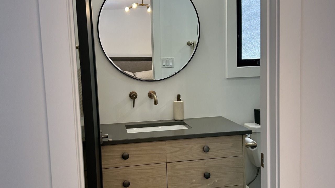 Photo of Bathroom in Grand Bend