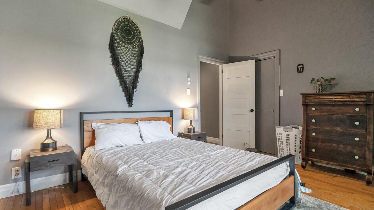 Photo of Bedroom in Bala