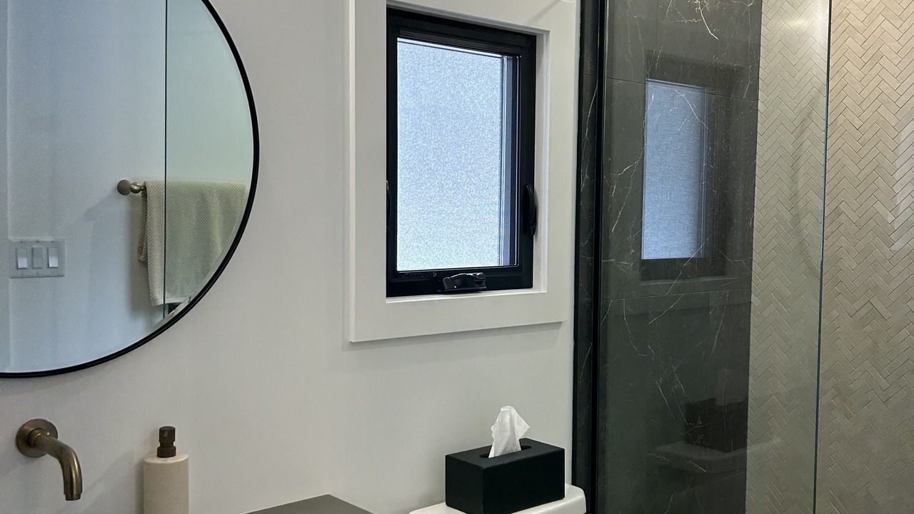 Photo of Bathroom in Grand Bend