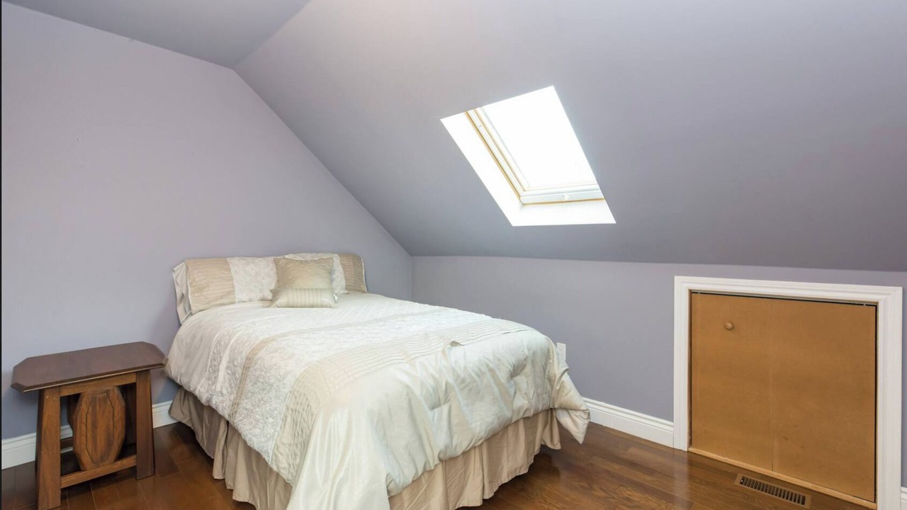 Photo of Bedroom in Point Edward