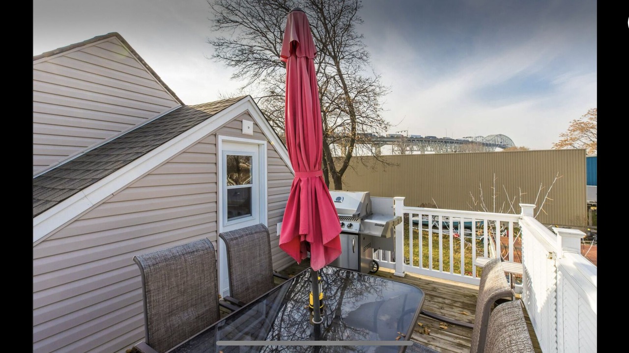 Photo of Outdoor in Point Edward