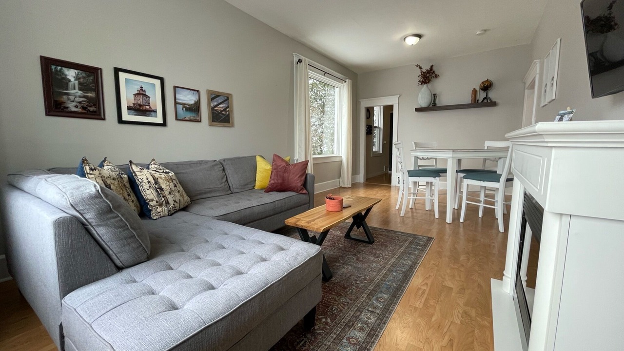 Photo of Livingroom in Thunder Bay