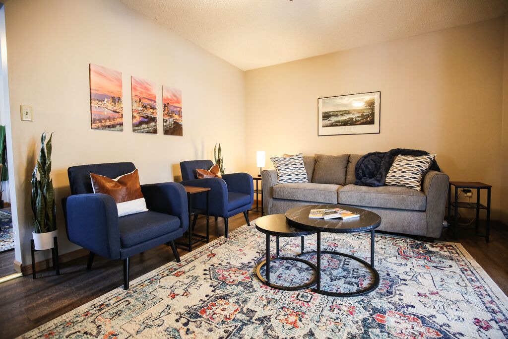 Photo of Livingroom in West Seventh