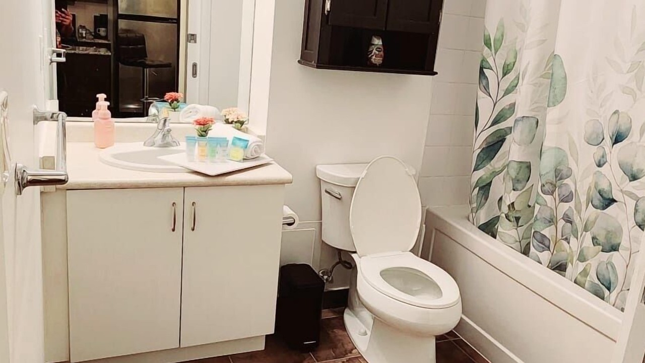 Photo of Bathroom in Fort York