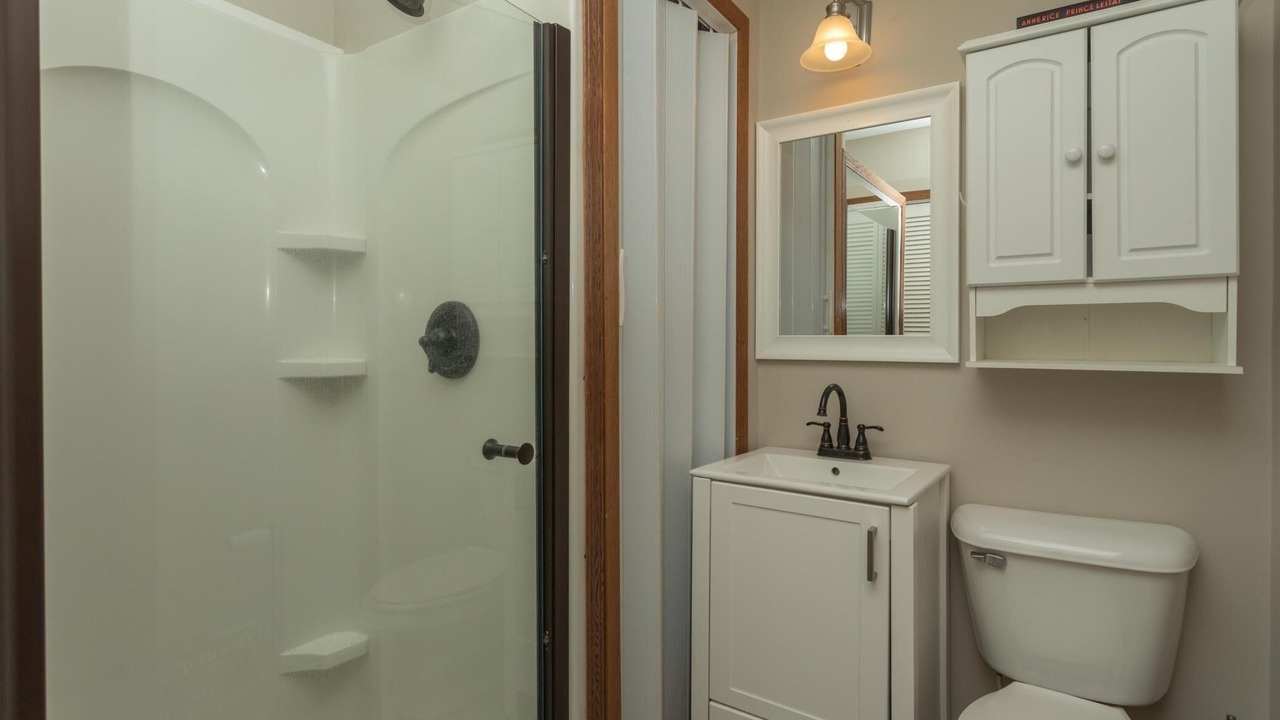 Photo of Bathroom in Starbuck