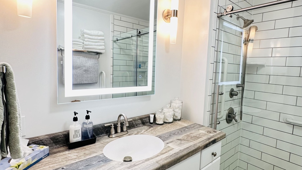 Photo of Bathroom in Bemidji