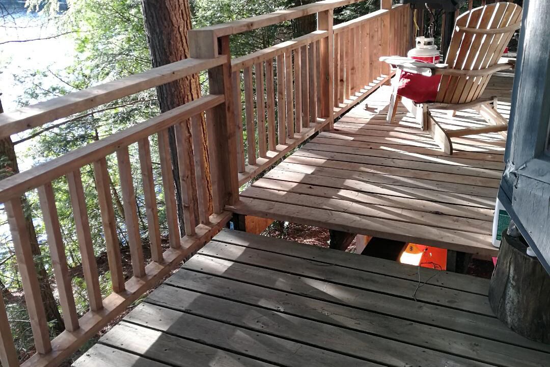 Photo of Patio Balcony in Algonquin Highlands