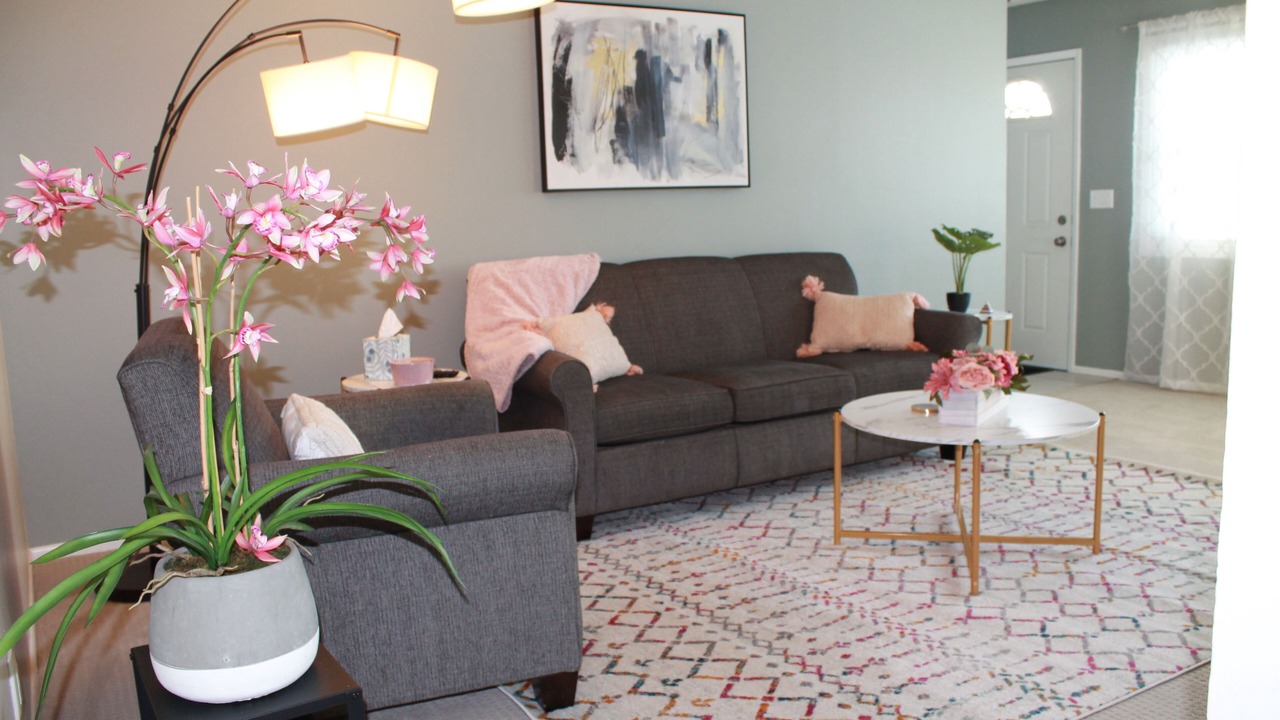 Photo of Livingroom in St. Anthony