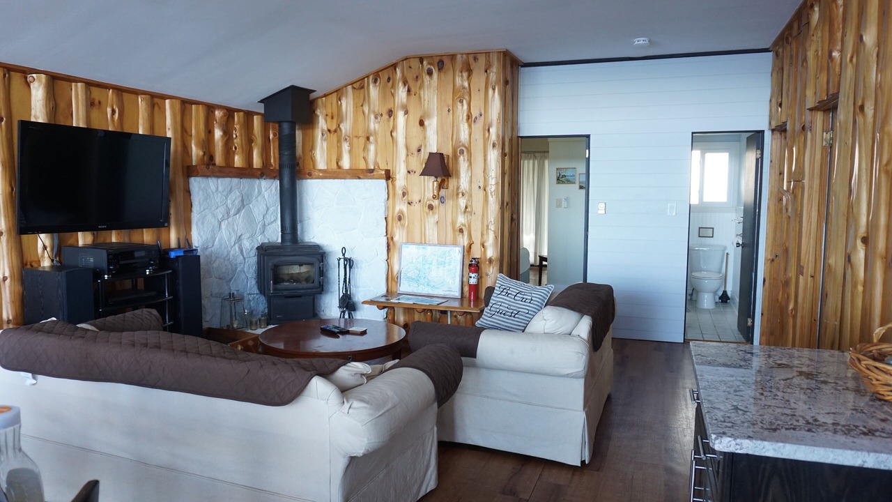 Photo of Livingroom in Havelock-Belmont-Methuen