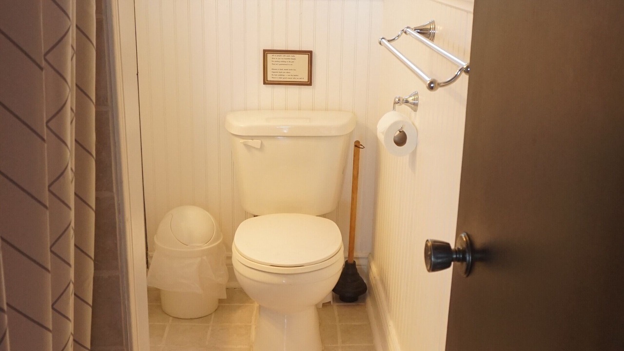 Photo of Bathroom in Havelock-Belmont-Methuen
