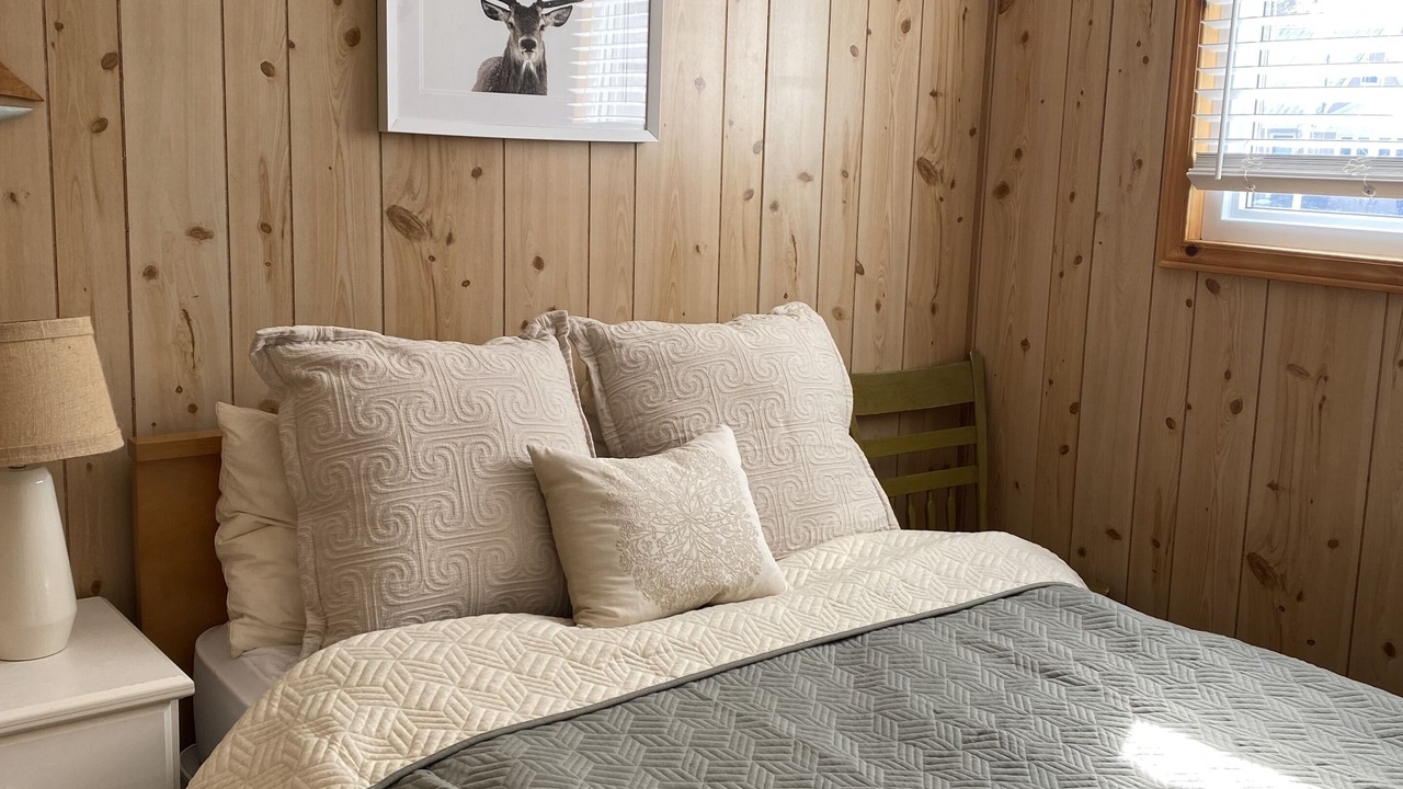 Photo of Bedroom in Bayfield