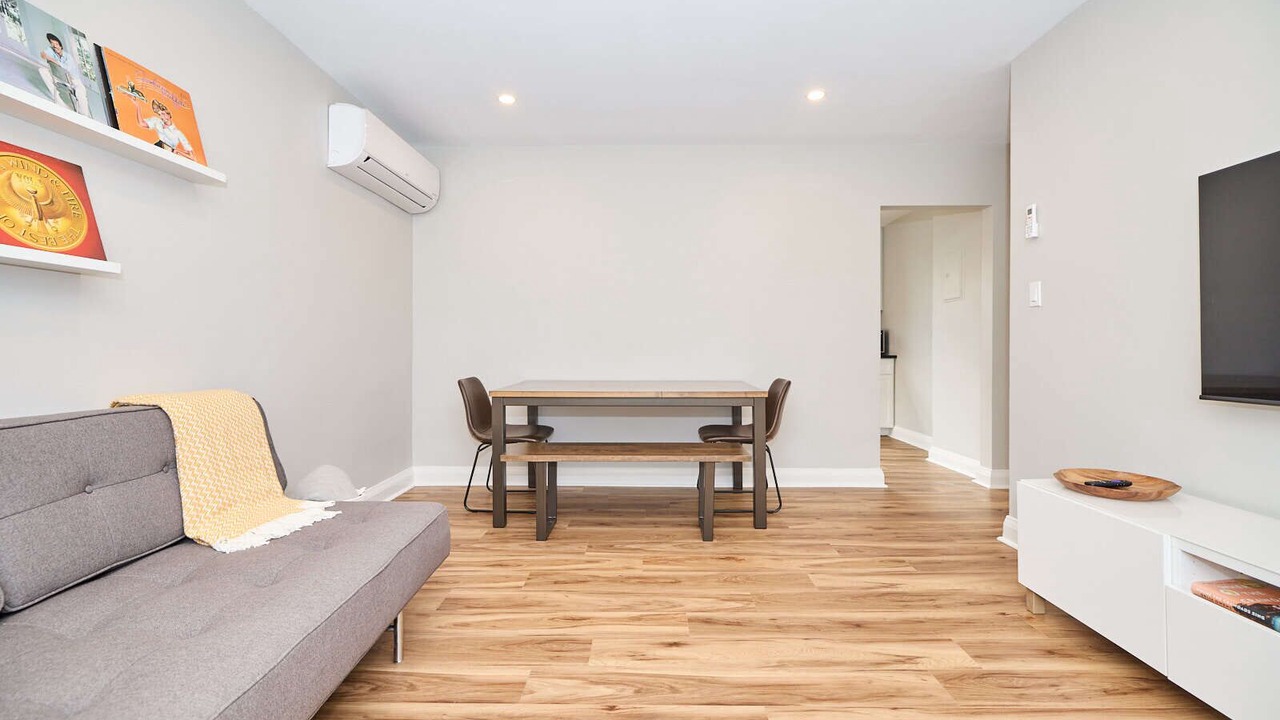 Photo of Livingroom in Thorold