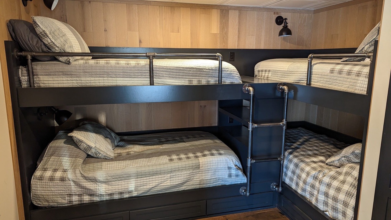 Photo of Bedroom in South Haven