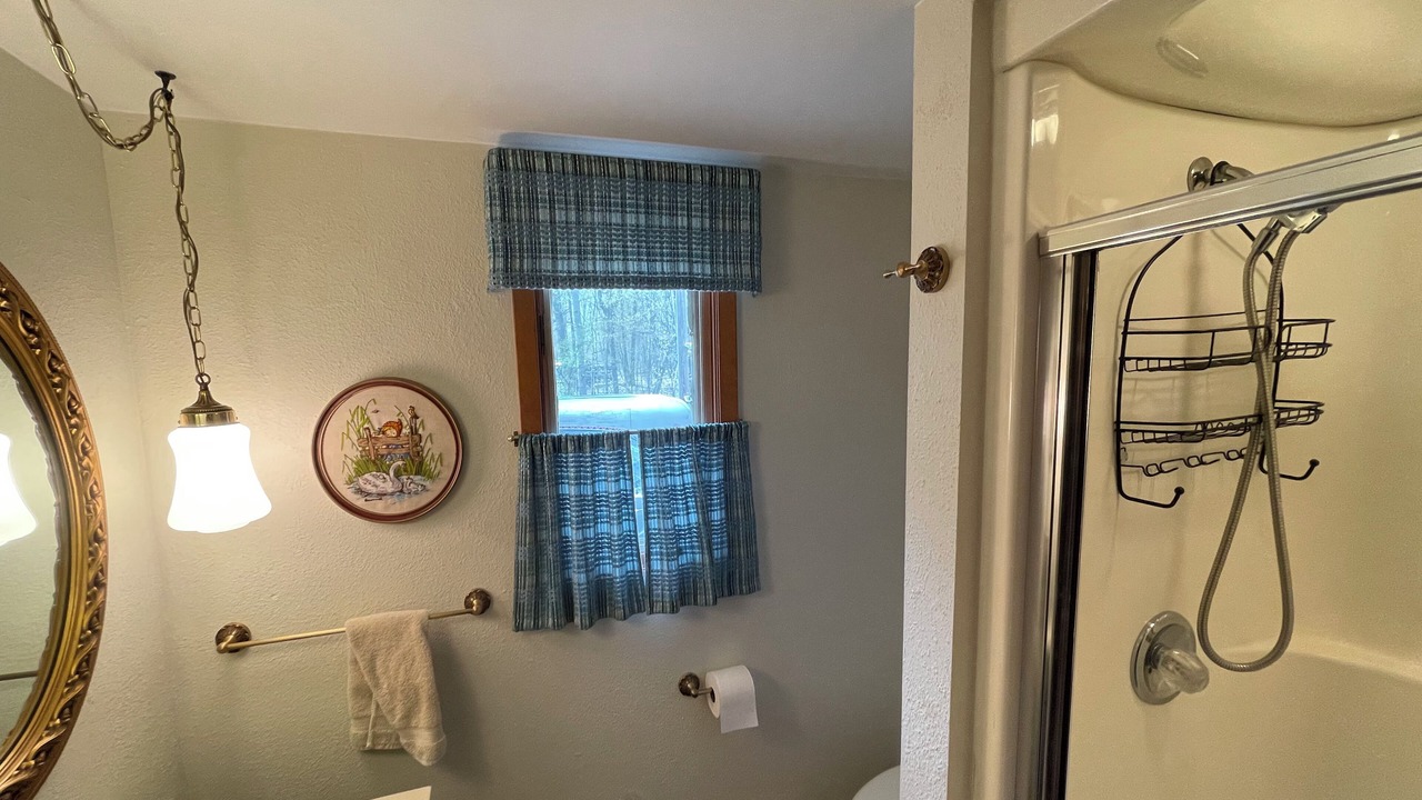 Photo of Bathroom in Deerwood