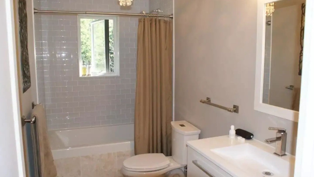Photo of Bathroom in Trent Lakes