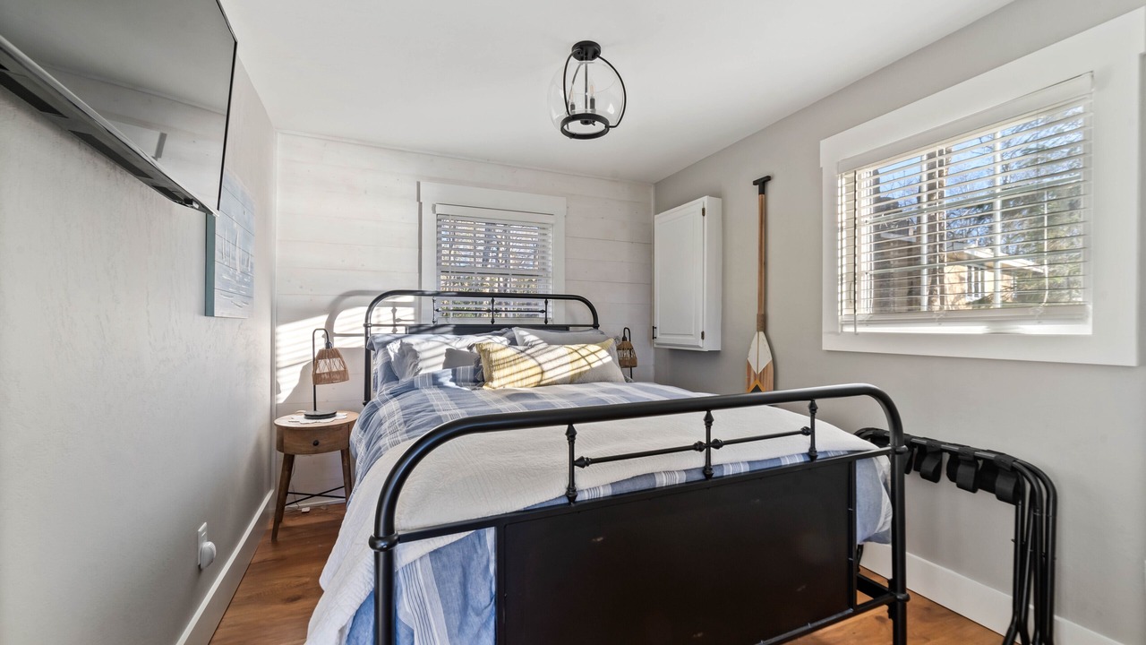 Photo of Bedroom in Saginaw