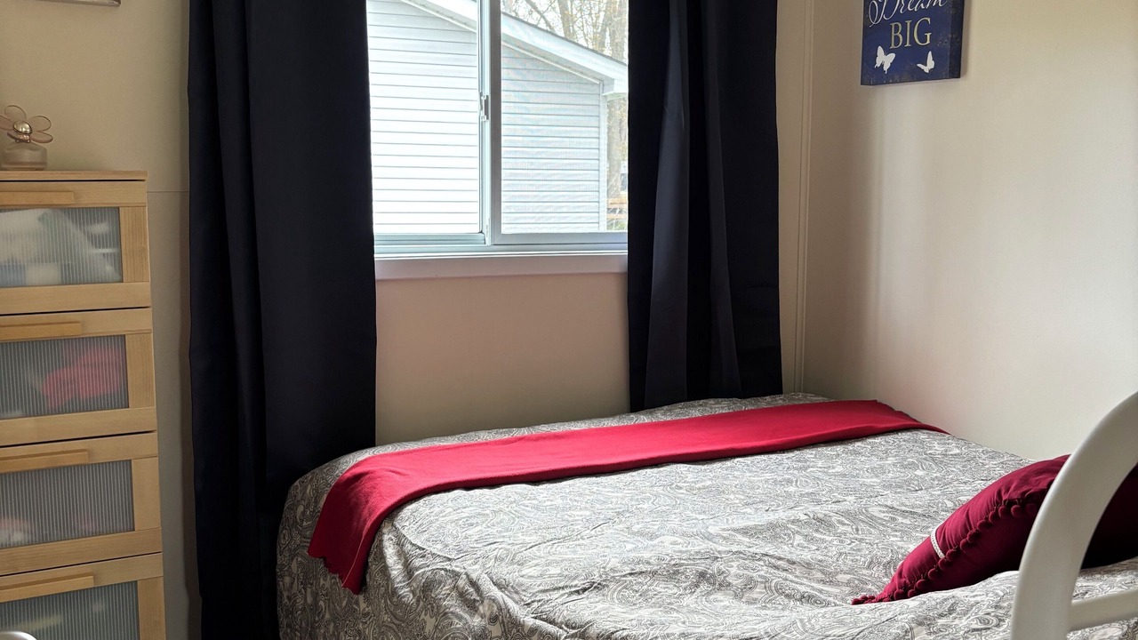 Photo of Bedroom in Campbellford
