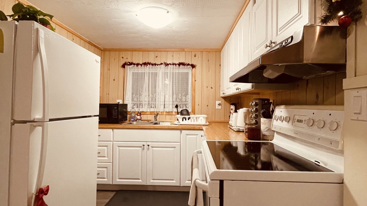Photo of Kitchen in Campbellford