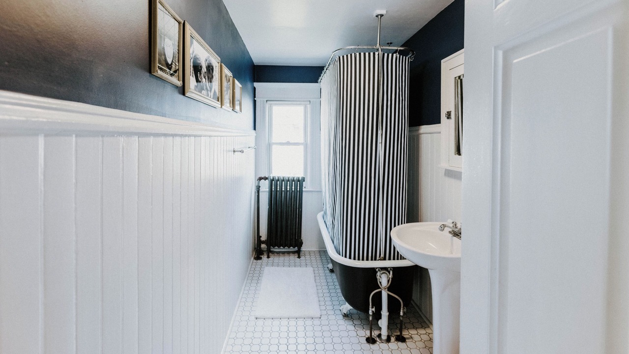 Photo of Bathroom in West Seventh