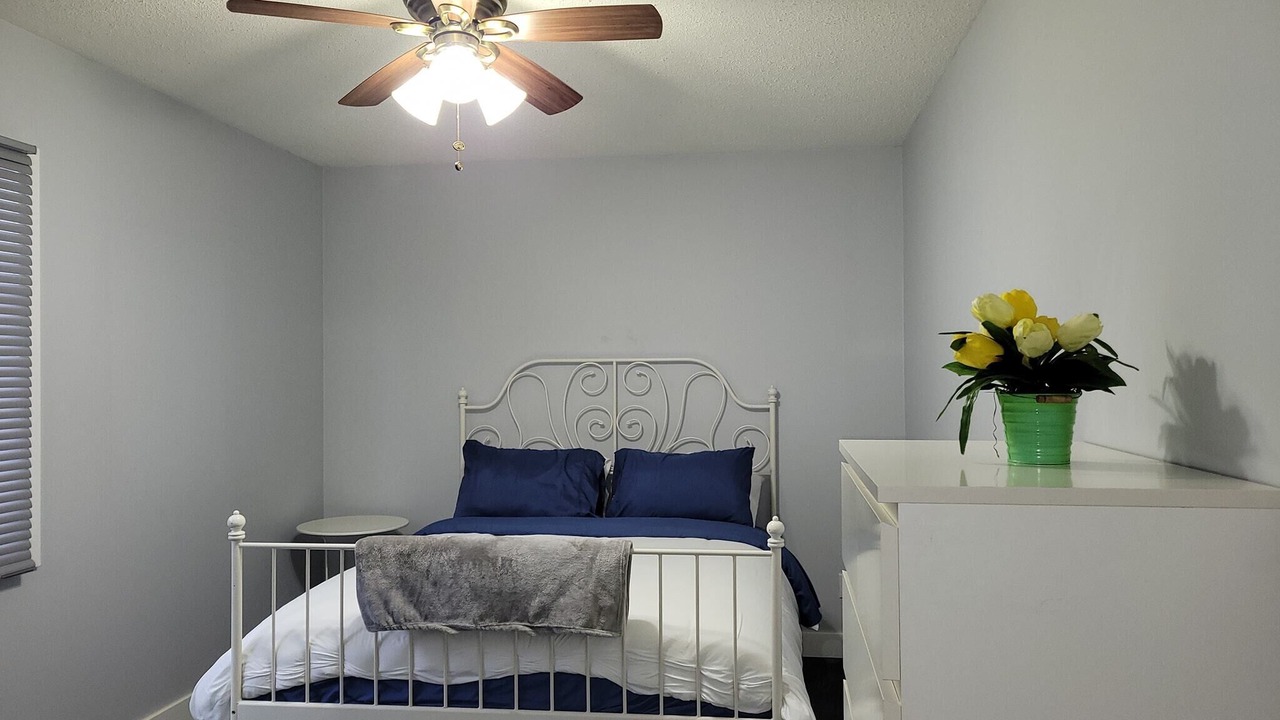 Photo of Bedroom in Haliburton