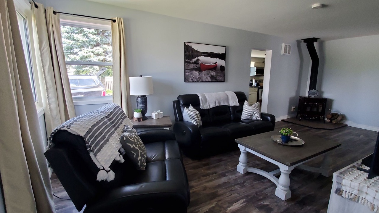 Photo of Livingroom in Whitewater Region