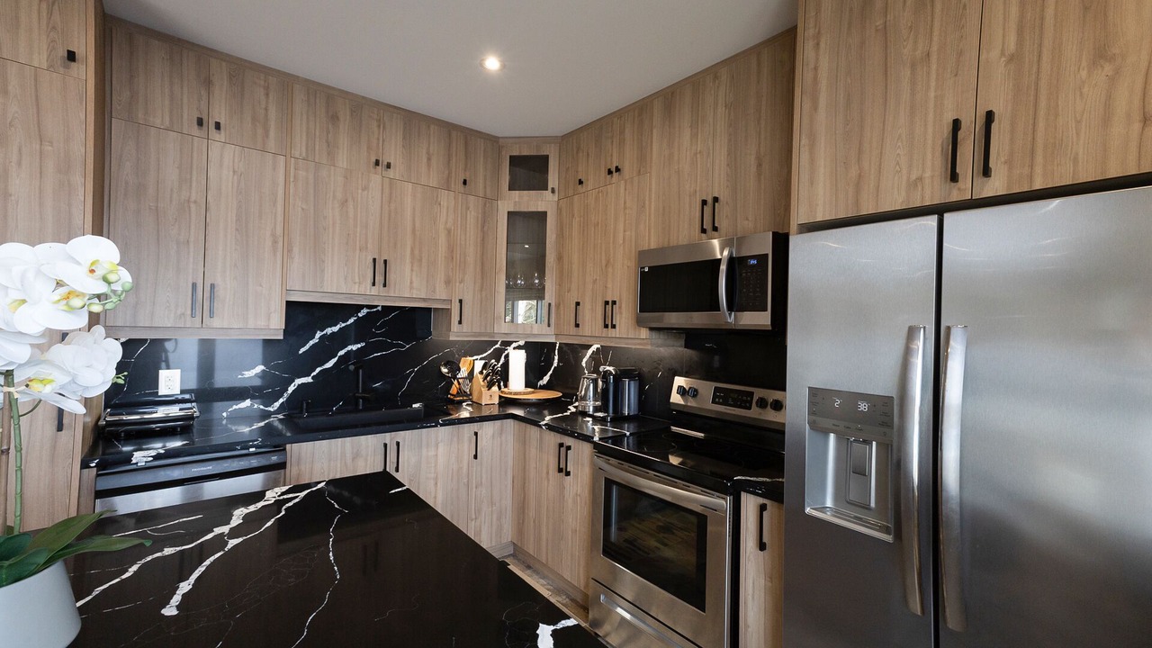 Photo of Kitchen in Algonquin Highlands
