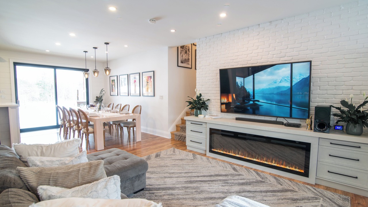 Photo of Livingroom in Barrie