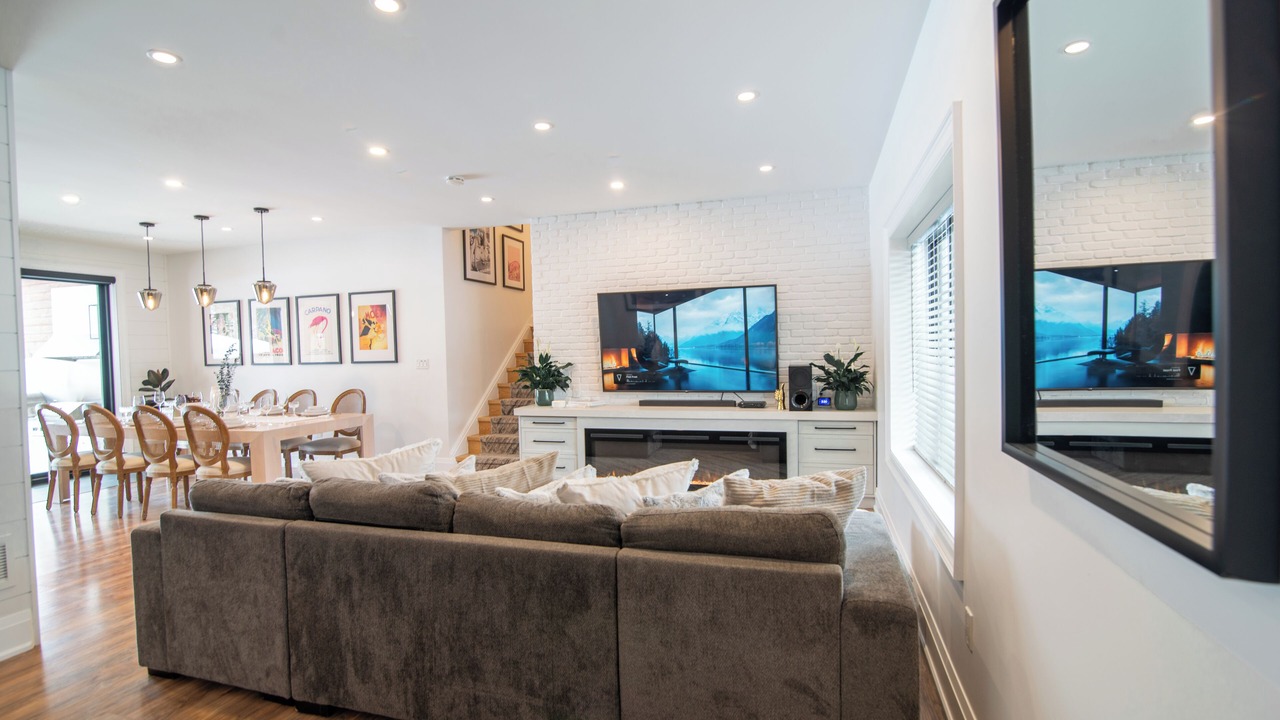 Photo of Livingroom in Barrie