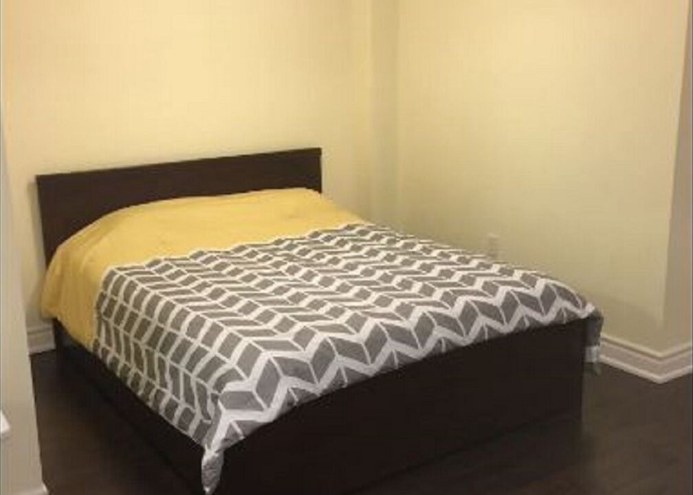 Photo of Bedroom in Meadowvale Village