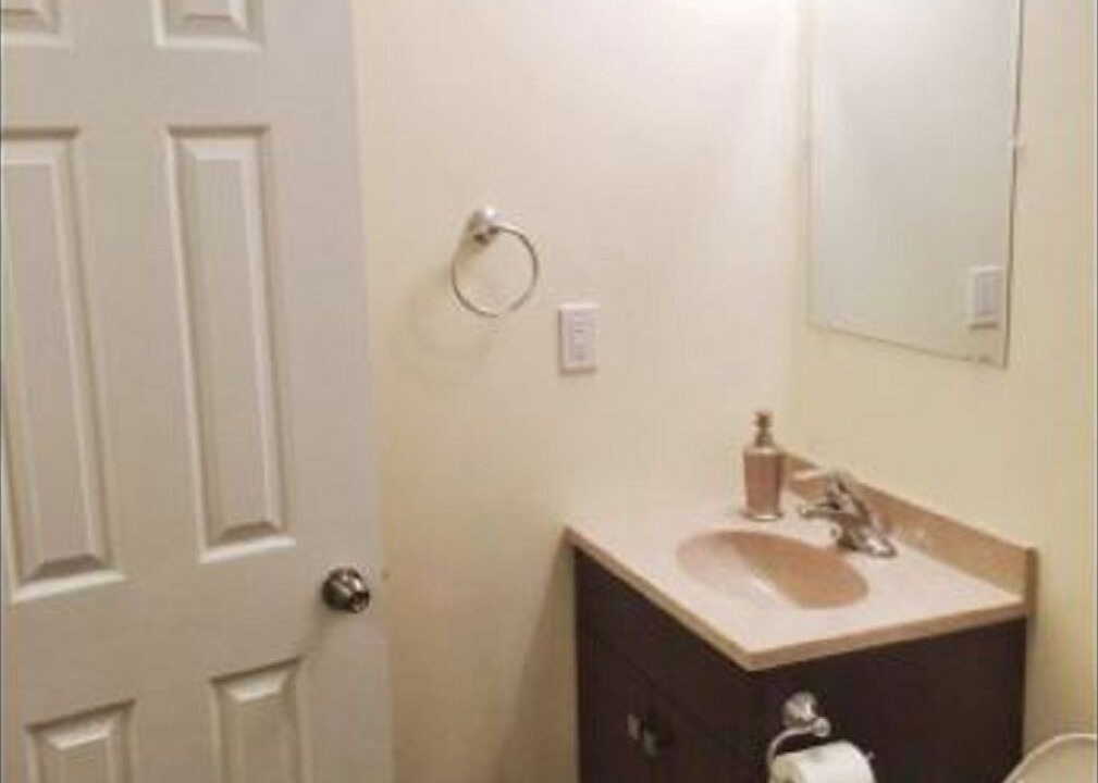Photo of Bathroom in Meadowvale Village