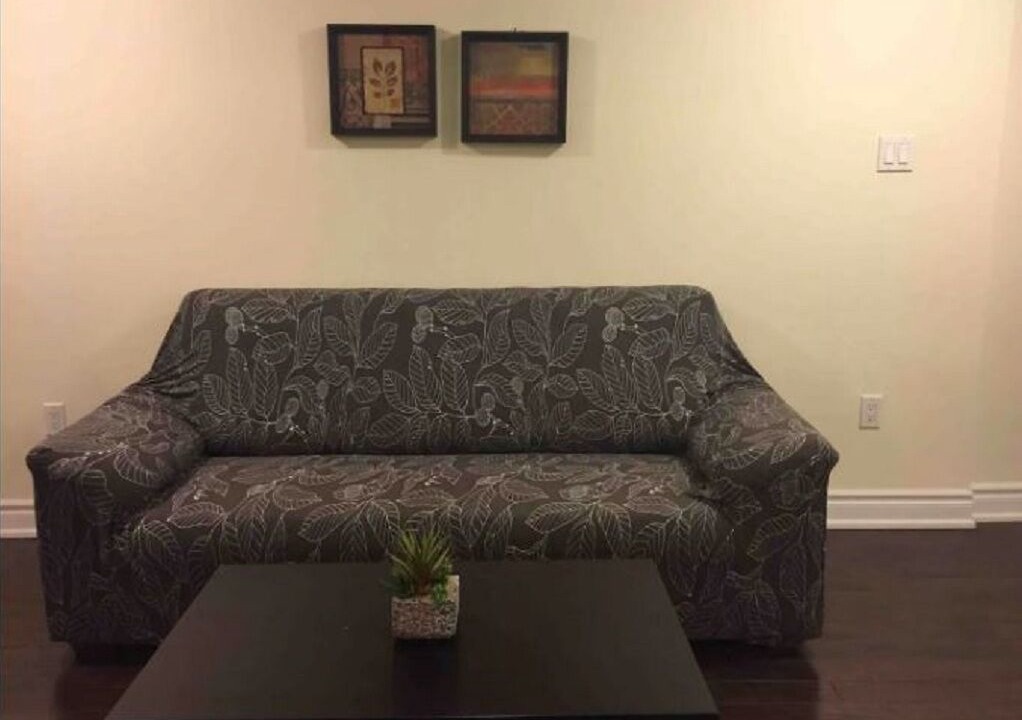 Photo of Livingroom in Meadowvale Village